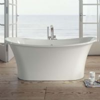 Jura 1600 x 690 Gloss Freestanding bath by Ramsden and Mosley